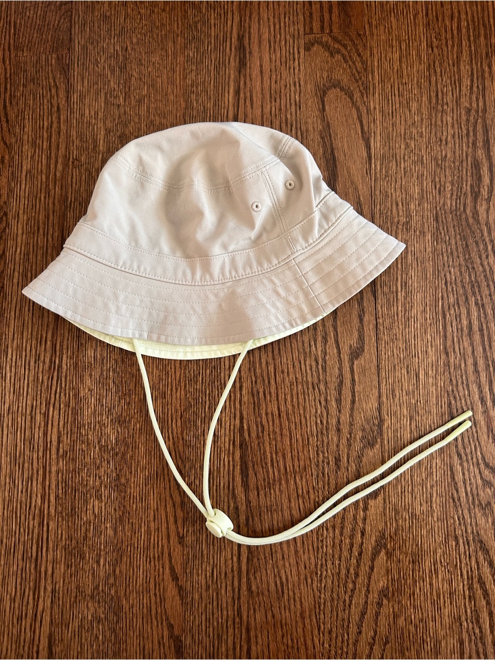 Women’s Athleta Bucket Hat - Picture 1 of 4